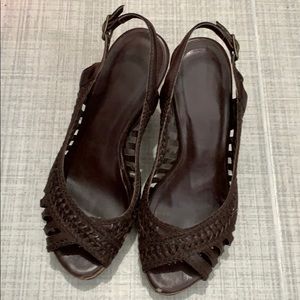 Brown wedges